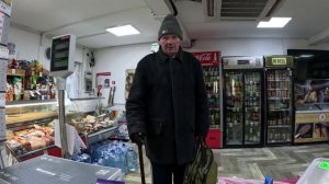 Ночует на вокзале,звонок отцу,загасившиеся должники,навёл шмон,недотянули до премии,минус 30 друзей'