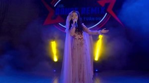 Хоанг Тьен Нга | Hoang Thien Nga - «Tombe La Neige» | «Падал снег» (Когда я была ещё маленькой :).