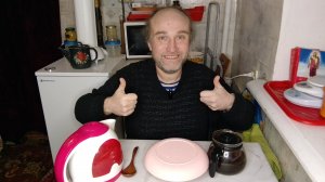 ужин с 🐈. взаимный массаж точечный и зубокусание. мукбанг. обжор. еда на камеру. диета. шизофрения.