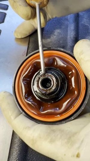 Звук стона от двигателя - не всегда капремонт. Как работает система вентиляции картерных газов