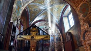 За меня ты принял эти муки!