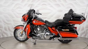 Harley-Davidson CVO Limited vin 5HD1TENE9GB960579