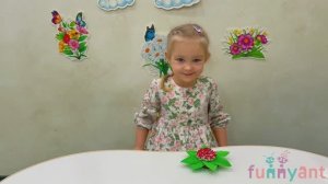 "Цветы для мамы" - творческая поделка из гипса у детей младшей группы Funny Ant Malahovka