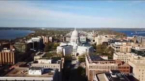 ЗДЕСЬ СОЗДАЮТ ТВОЕ БУДУЩЕЕ.