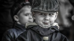 военкомат против школьника( в мелоне)