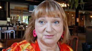 Наш тайский завтрак и первая выползка на море!!!