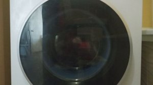 Стирка Брюков на программе Деликатная 20°с 800 об/мин