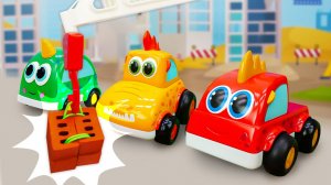 БАШЕННЫЙ КРАН И МАШИНКИ МОКАС! 🏗️🎶 Песенка про СТРОЙКУ, КРЮК и ВЫСОТУ! 🚜✨