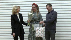 Татьяна Голикова совместно с "Народным фронтом" передала снаряжение военным медикам.