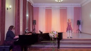 Родина-муз А Полячека сл Ф Савинова исполняет Ефимова Элина