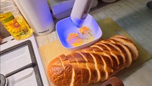 Что же ты, Оксана?! Кипит в коровнике работа