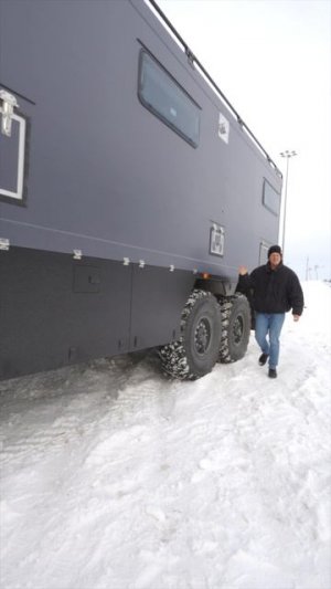 Этот КАМАЗ удивляет! Обзор автодома 6х6.