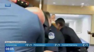 Морпеха вынесли из зала сената США после протеста против войны в Иране: видео.