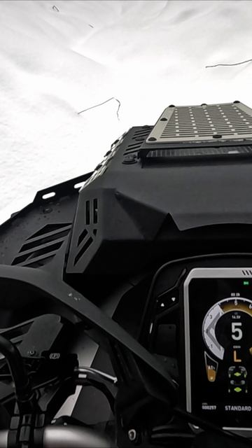 Из весны прямиком в заснеженную зиму! Тестовый выезд BENDA REDSTONE 550