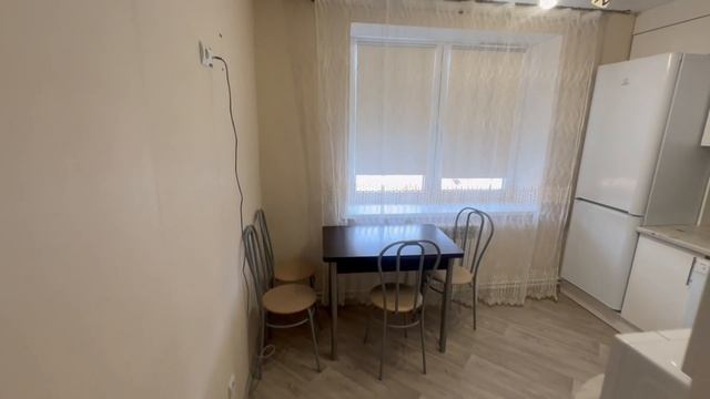 Бородинская 4к13 2х комнатная квартира