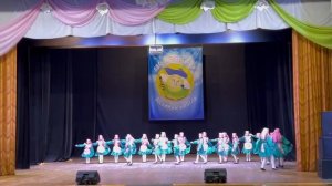 Танцевальный коллектив «Бисеринки»