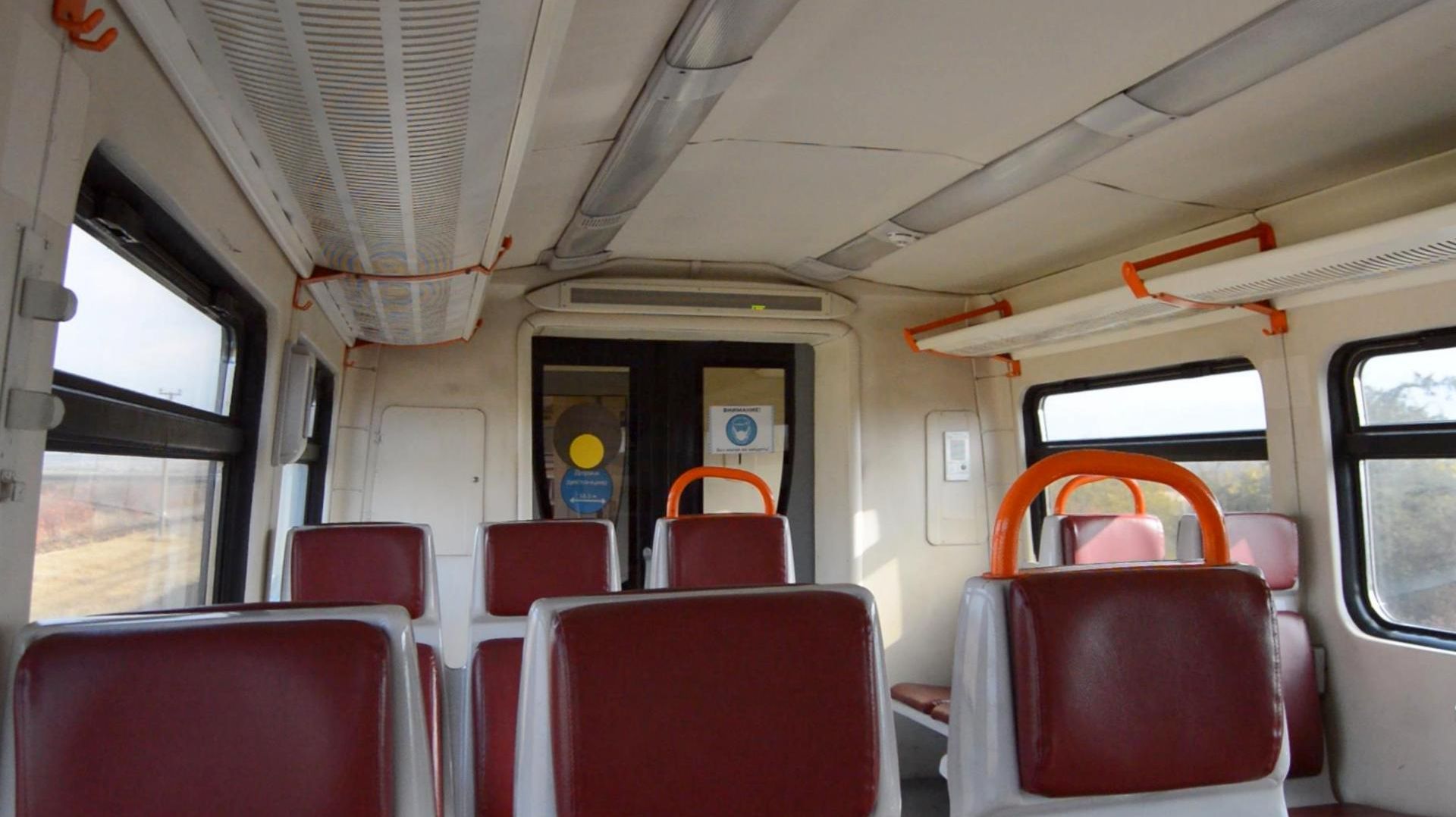 В_вагоне_дизель-поезда_РА2_сообщением_6798_Феодосия_-_Керчь_20221027