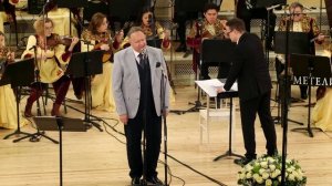 Б. Мокроусов, сл. М Матусовсого  “Одинокая гармонь”