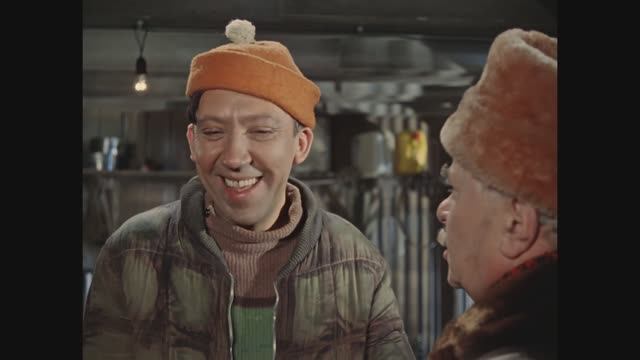 Пол литра вдребезги! Фрагменты из фильма "Операция «Ы» и другие приключения Шурика". 1965 г.