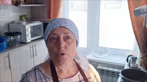 5.03.26. Ремонт машины в разгаре, кажется у мужа получается😊Готовлю ужин и кручу мясо.