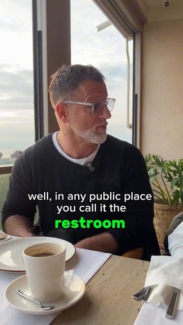 Don’t confuse your toilets 🚽