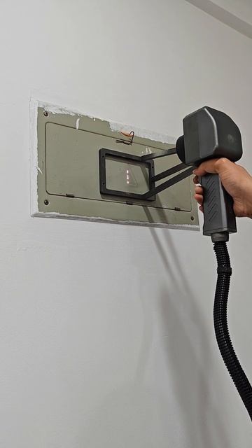 Безопасность превыше всего, навсегда! Лазерные метки на панелях.