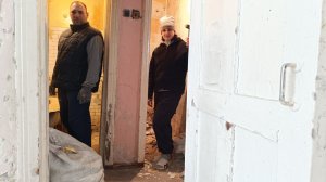 РЕМОНТ ПОДОЖДЁТ/УЧИТЬСЯ НЕ ПОЗДНО/ВОДА ПОШЛА В ПРИСТРОЙКИ