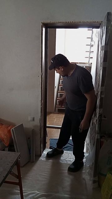 Достопримечательность в комнате!