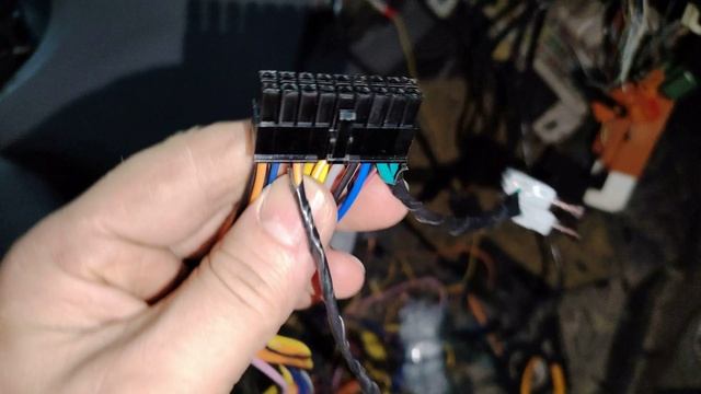 Mazda 3 bk Установка автосигнализации Starline A91 Часть 2 Подкл. массы, габаритов и ручн. тормоза