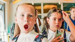 «Не одна дома - 3. Выпускной» / трейлер 2026