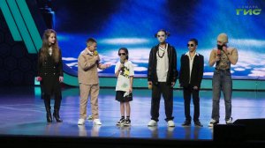 В Самаре школьники поборолись за выход в финал детского КВН