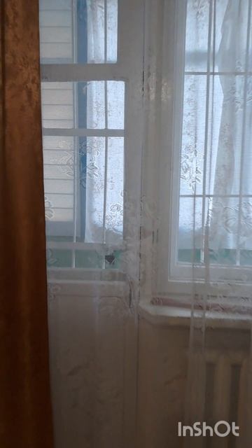 3ка, улица Кирова. Комнаты смежно-изолированные. Можно дети, животные. Воен договор. +79787003279