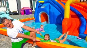 СОФУНЬЯ ШАЛУНЬЯ - 24 ЧАСА НА ВОДНОЙ ГОРКЕ. СОФИЯ И НИКА СПЯТ В ВОДЕ.