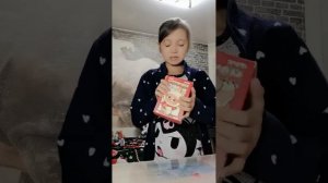 лабубу и бабушка