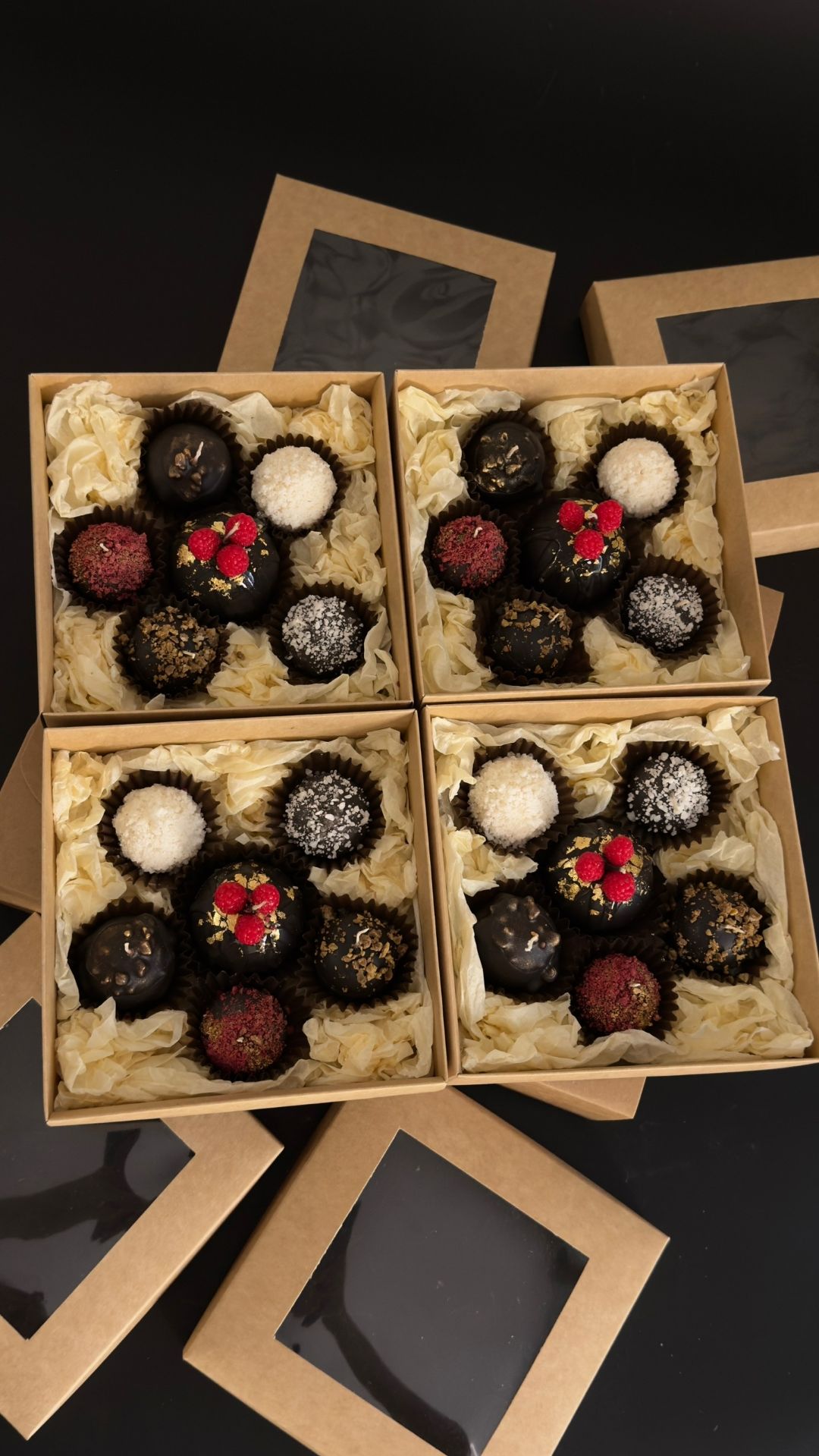 ПОДАРОЧНЫЙ НАБОР СВЕЧЕЙ В ВИДЕ САМЫХ ПОПУЛЯРНЫХ КОНФЕТ!