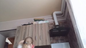 строила дискотеку дома