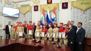 Самарские юнармейцы получили награды от главы города