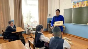 Медиавизитка учителя тувинского языка.mp4