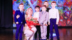 «Все для тебя»: концерт в честь 8 Марта прошел в центре культуры Подмосковье»