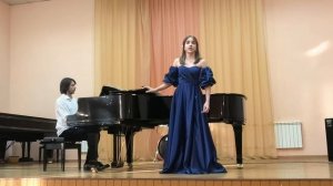 исп. Сушенцова Анастасия "Вторая песня Глаши" на музыку Т. Хренникова, слова В. Гусева.mp4