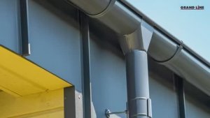 Какой выбрать водосток металлический или пластиковый?