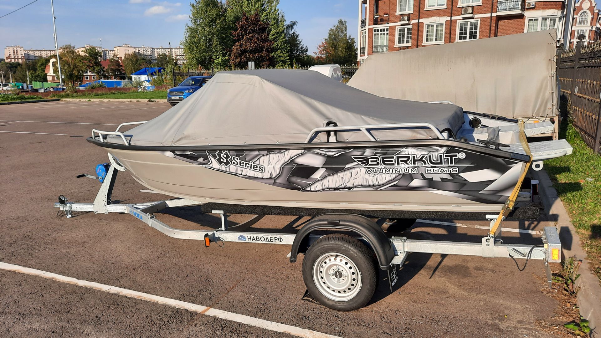 Полный обзор лодки Berkut S DS Comfort 2023г.