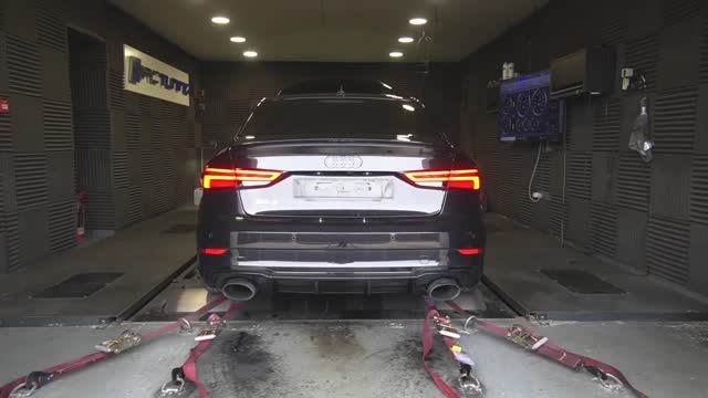 Тюнингую свою AUDI RS3!