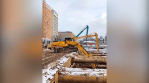 Половина котлована для старта тоннелепроходческих щитов готова на стройплощадке метро  Горького