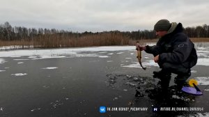 Зимняя подлёдная рыбалка на Щуку. Ночёвка на Льду, тёплая палатка и Метель