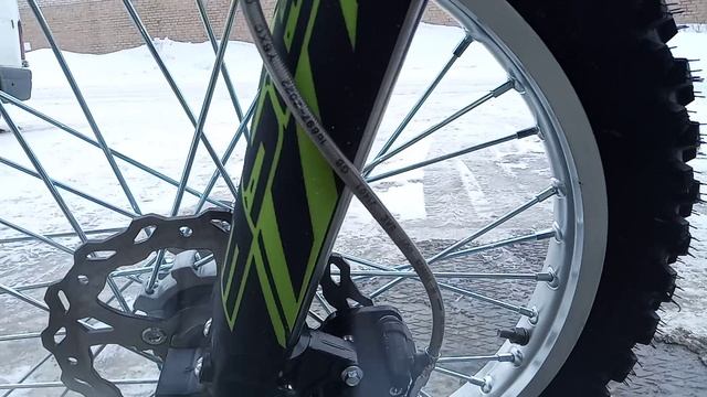 BSE Z3.00 Thorn Green ( демонстрация товара))