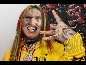 Валакас навалил жесткого репа за 300. Быкует в Fallout New Vegas