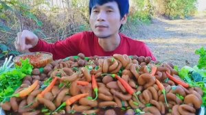 #MUKBANG Тушёные свиные кишки, острая лапша, соус и вкусные овощи! ASMR ЕДА НА КАМЕРУ ОБЕД ОБЖОР