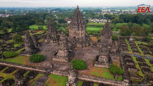 Храм Прамбанан.