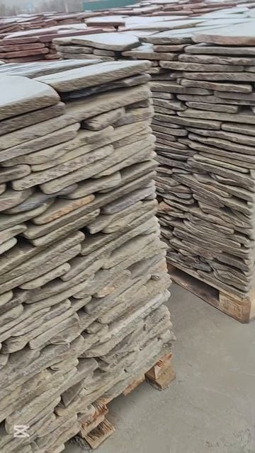 Песчаник серо-зелёный галтованный